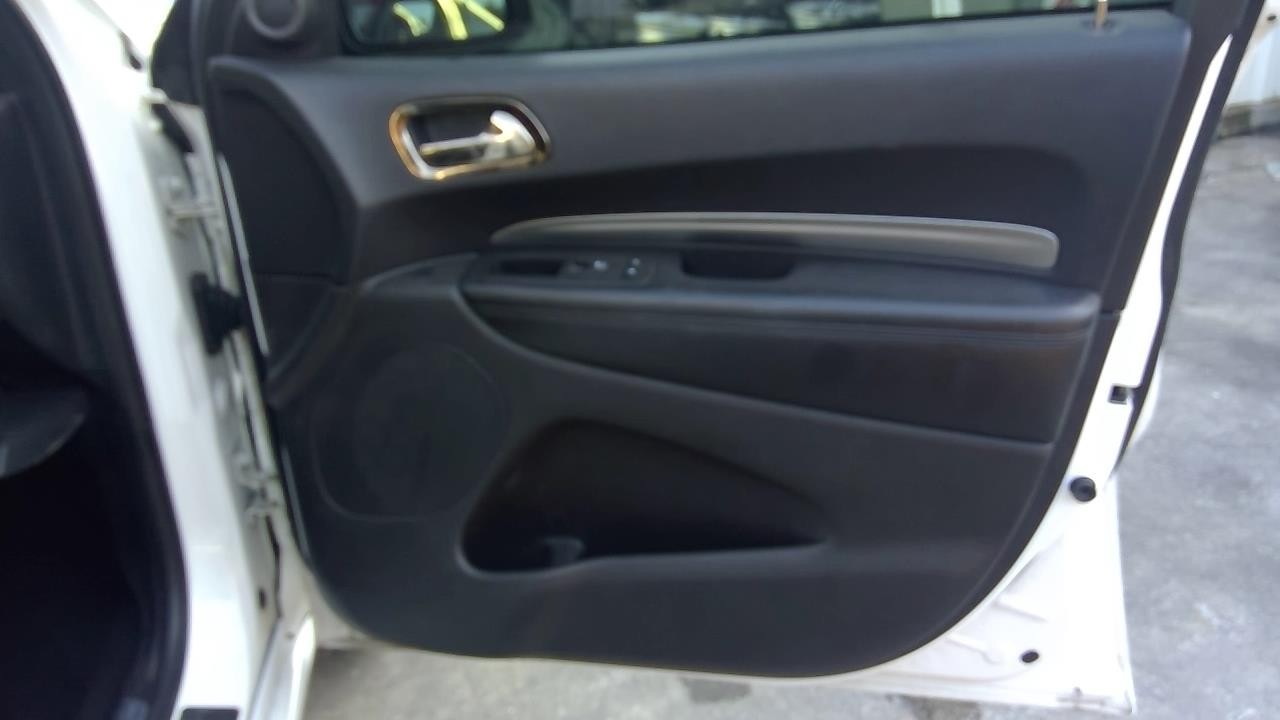 Vehicle/108276_07.jpg