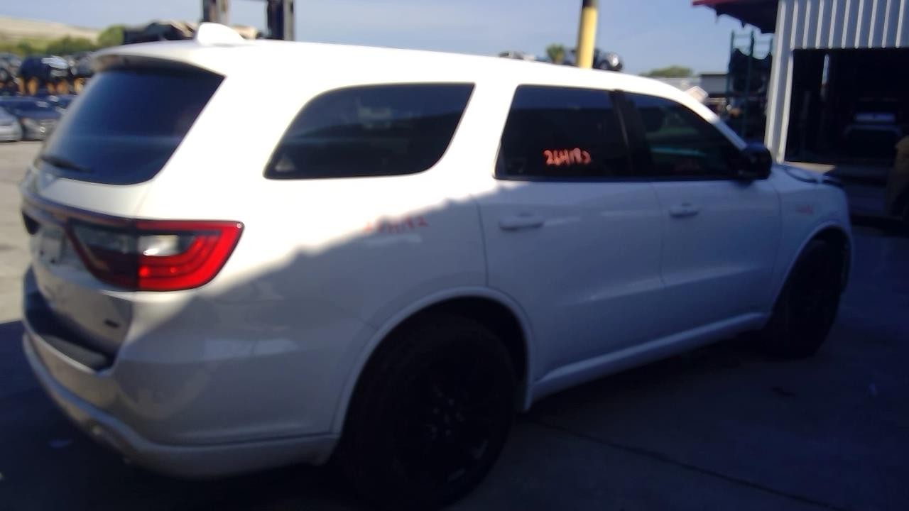 Vehicle/108276_12.jpg