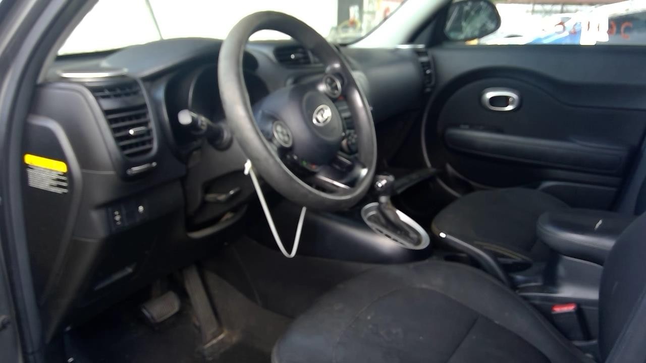Vehicle/108335_05.jpg