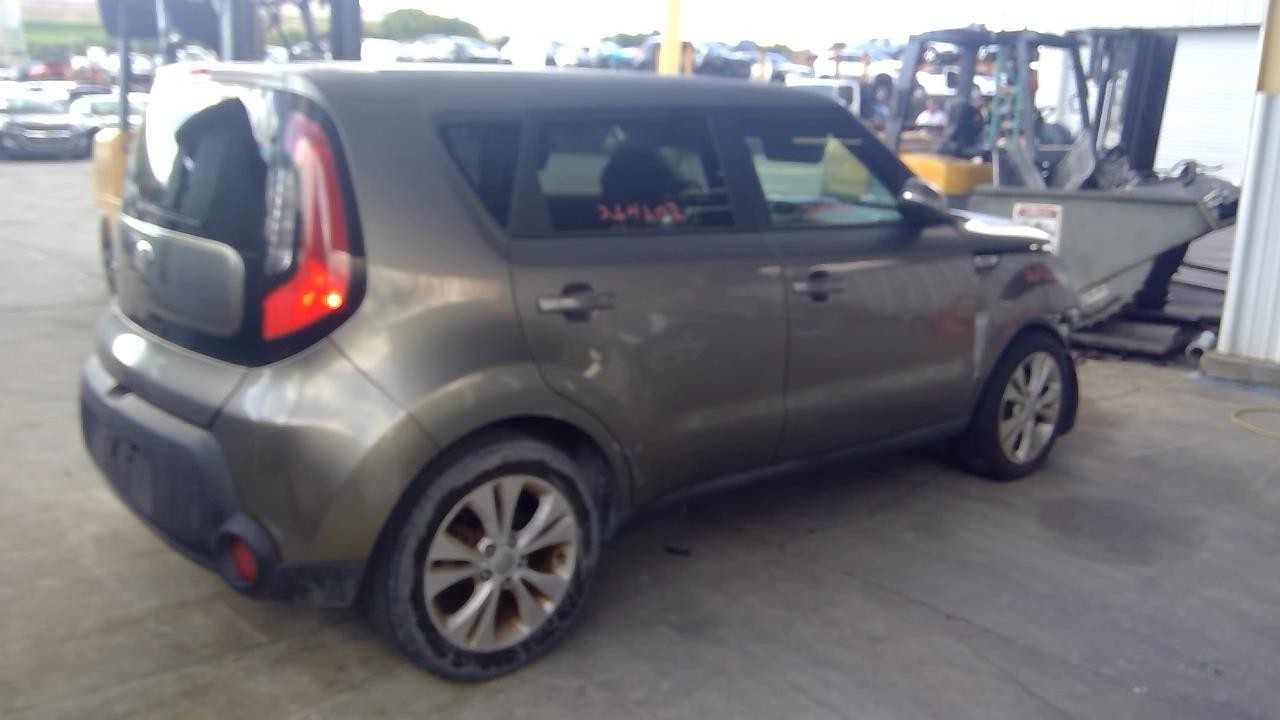 Vehicle/108335_11.jpg