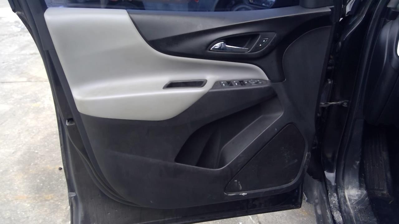 Vehicle/108485_04.jpg