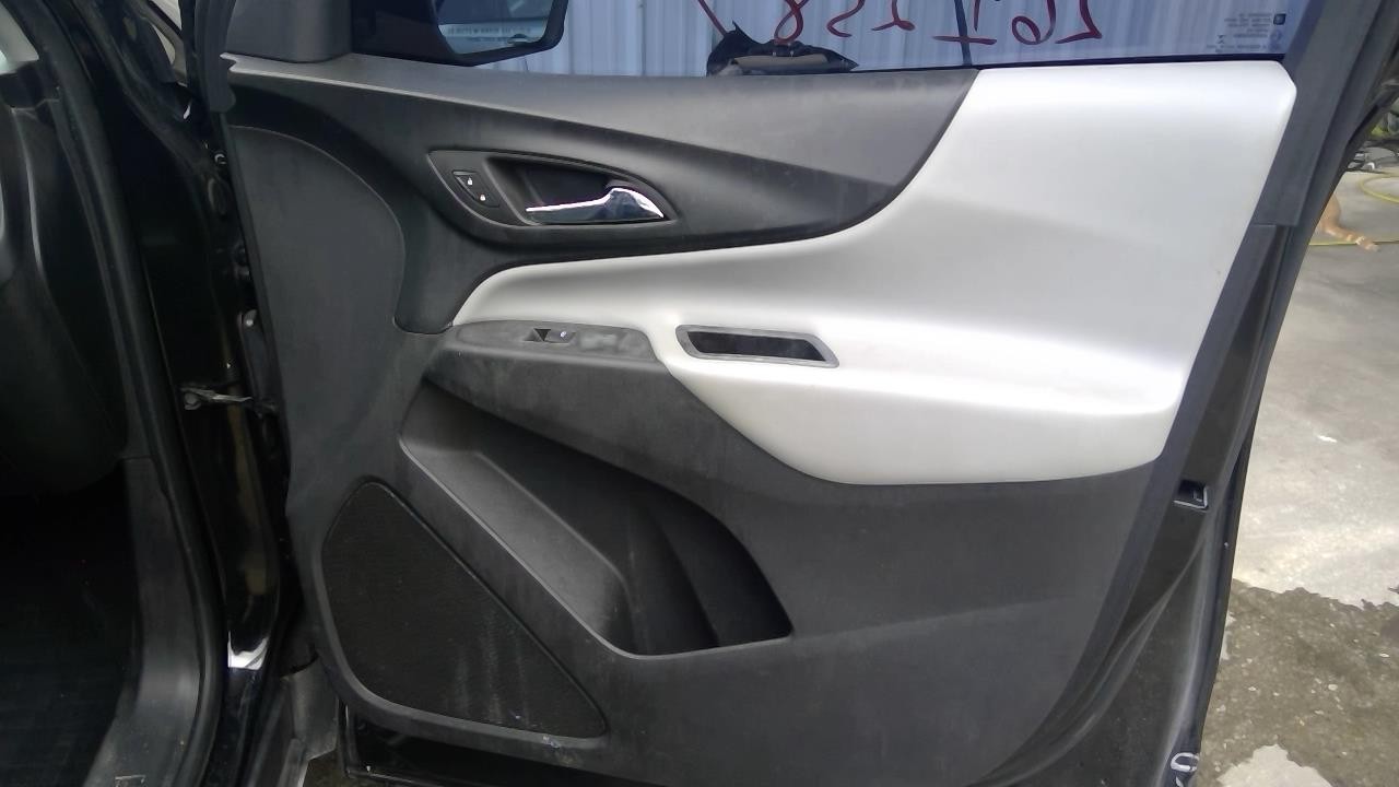 Vehicle/108485_06.jpg