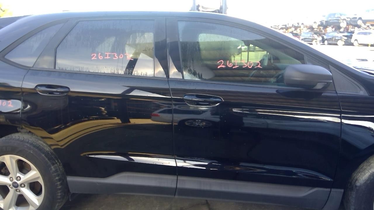 Vehicle/108584_10.jpg