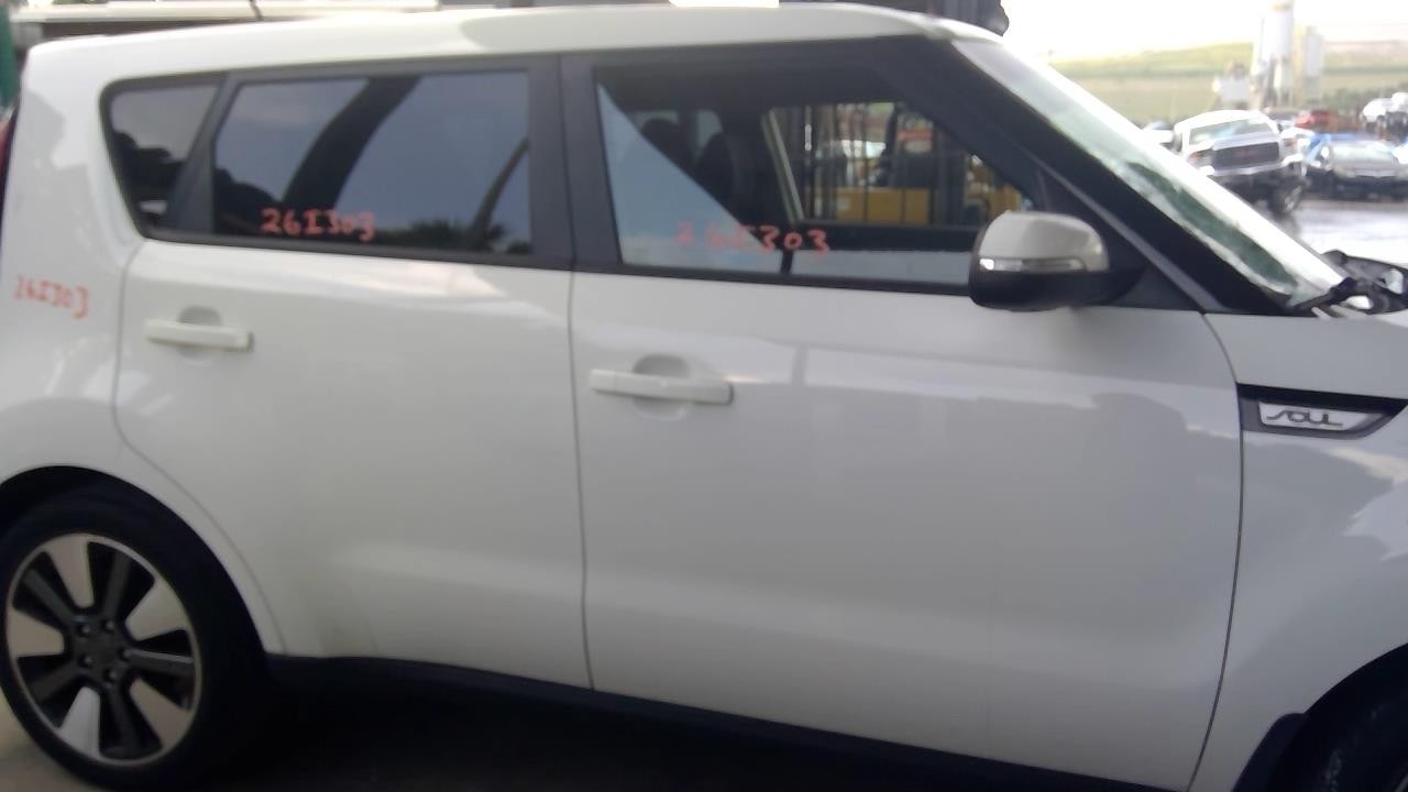 Vehicle/108585_10.jpg