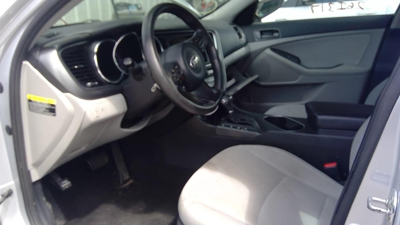 Vehicle/108645_05.jpg