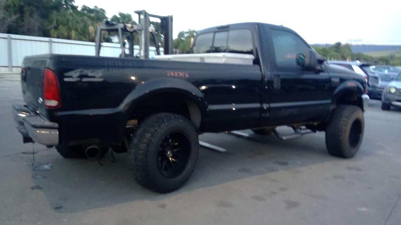 Vehicle/108754_11.jpg