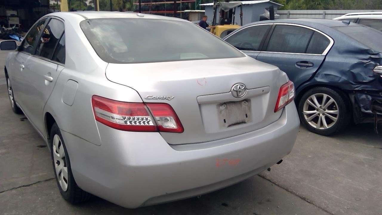 Vehicle/108939_09.jpg
