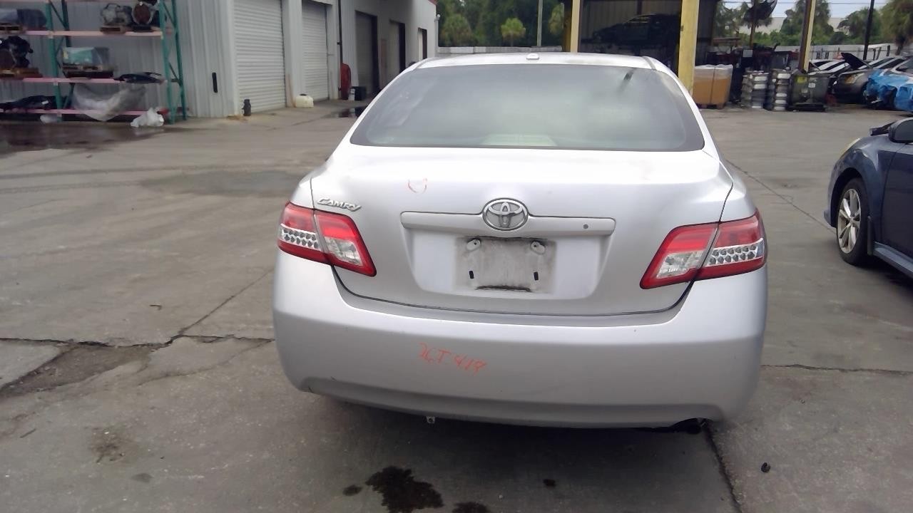 Vehicle/108939_10.jpg