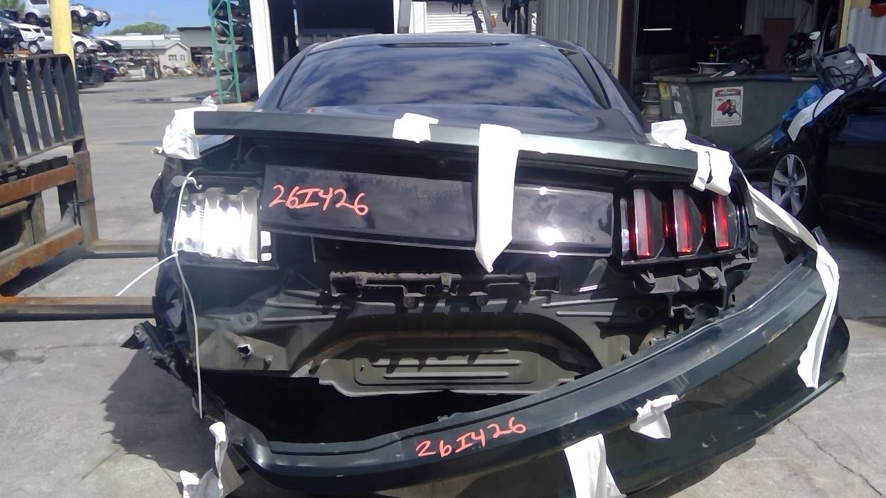 Vehicle/108946_12.jpg