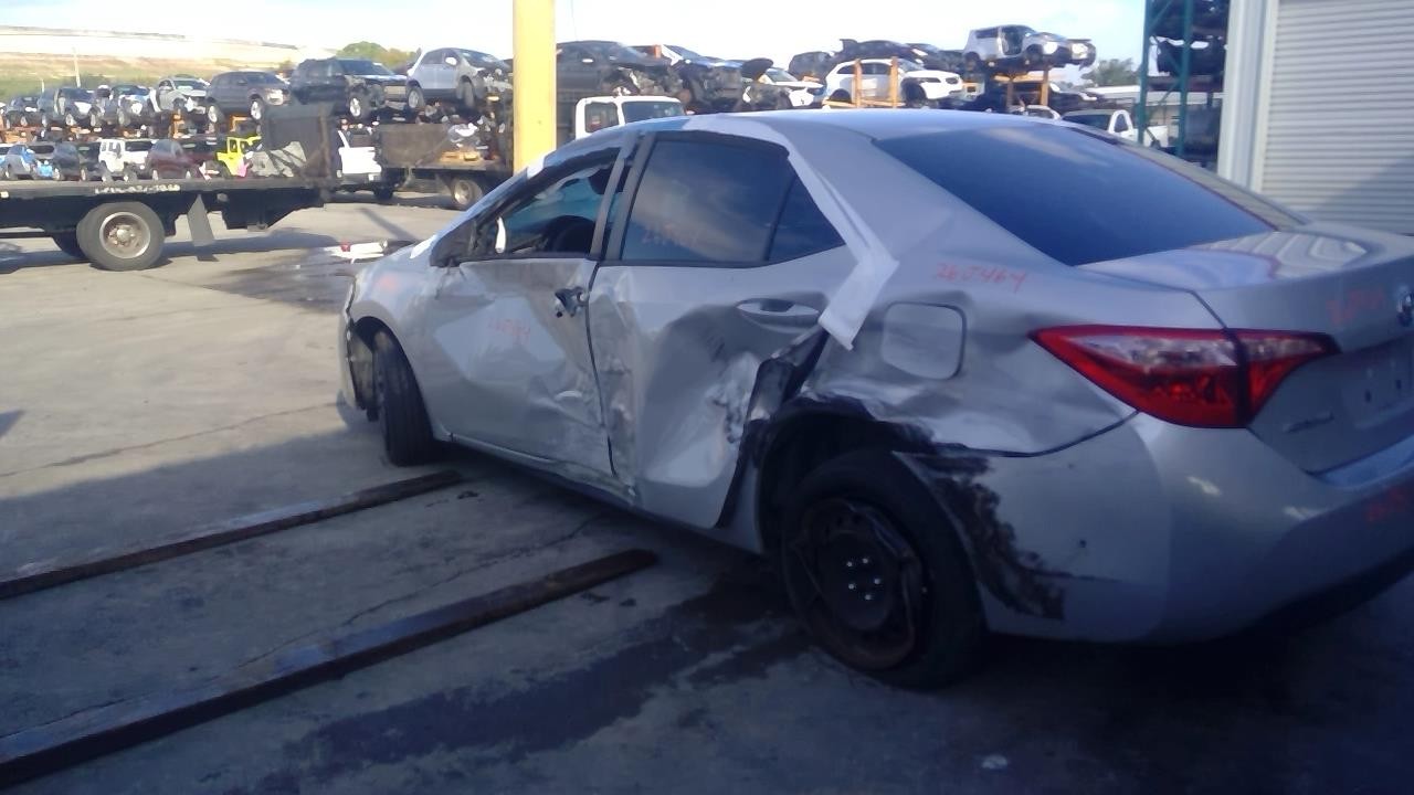Vehicle/109026_11.jpg
