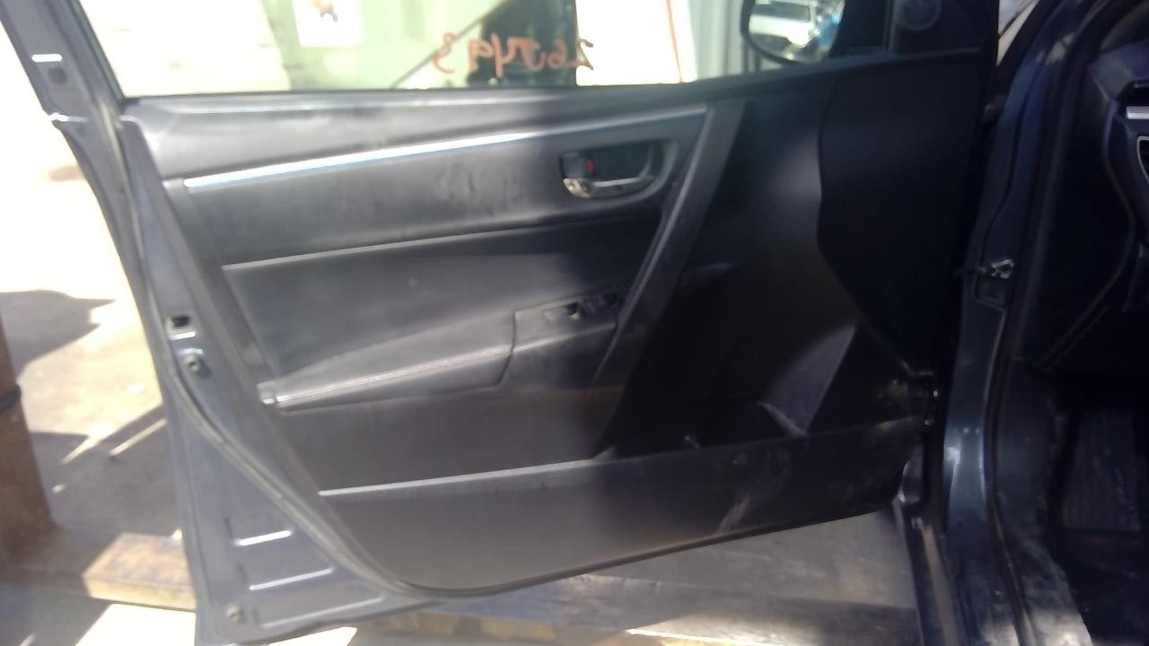 Vehicle/109162_04.jpg