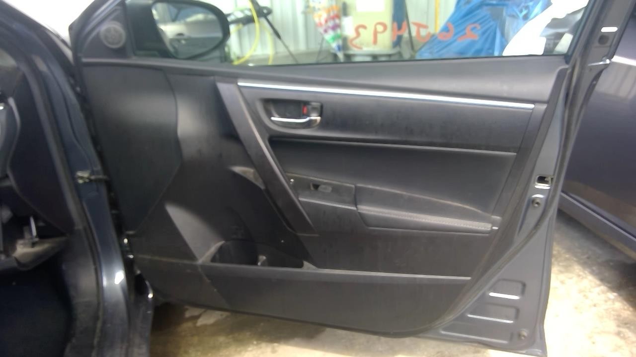 Vehicle/109162_06.jpg