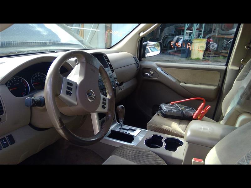 Vehicle/67688_04.jpg