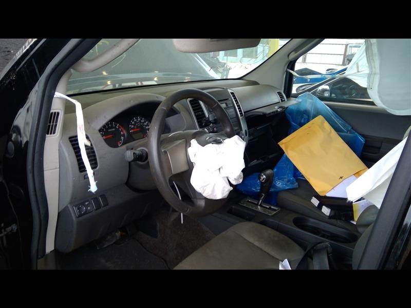 Vehicle/69090_04.jpg