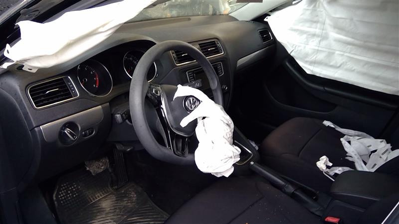Vehicle/75620_05.jpg