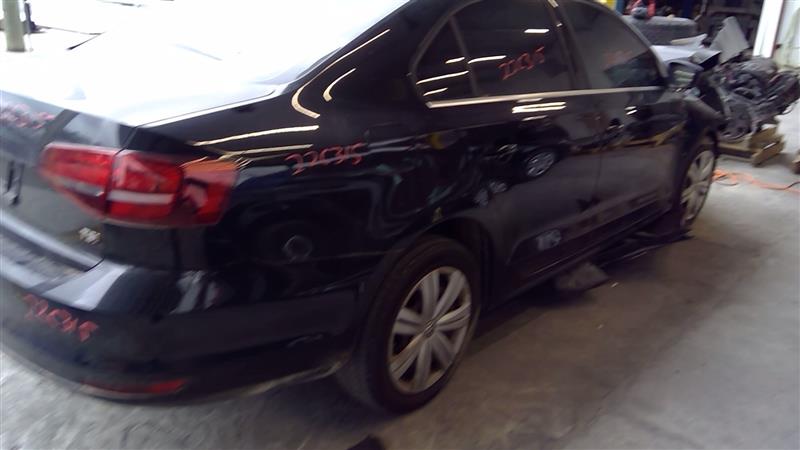 Vehicle/75620_12.jpg
