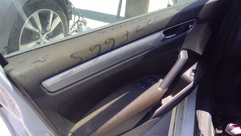 Vehicle/77013_04.jpg
