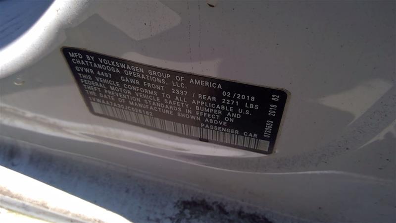 Vehicle/77013_05.jpg