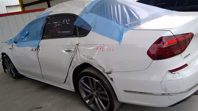 Vehicle/77120_10.jpg