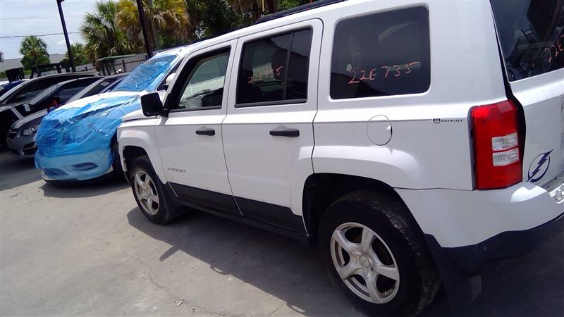 Vehicle/77192_10.jpg