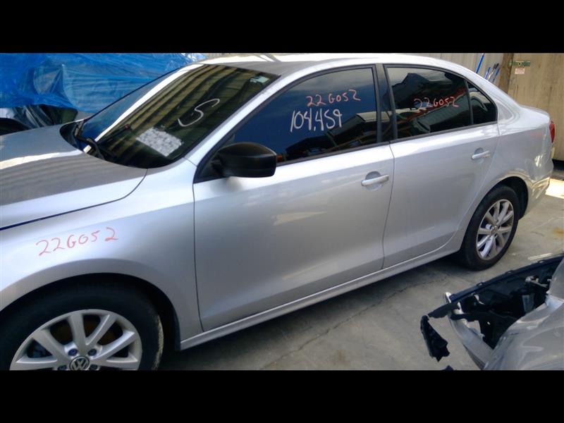 Vehicle/78746_09.jpg