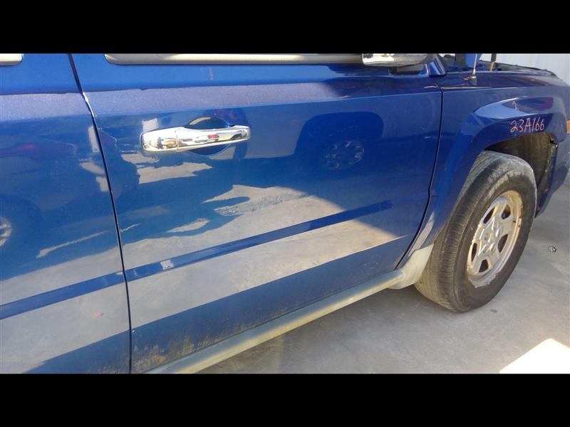 Vehicle/83682_05.jpg