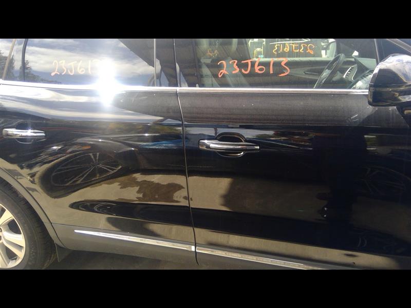 Vehicle/88937_10.jpg