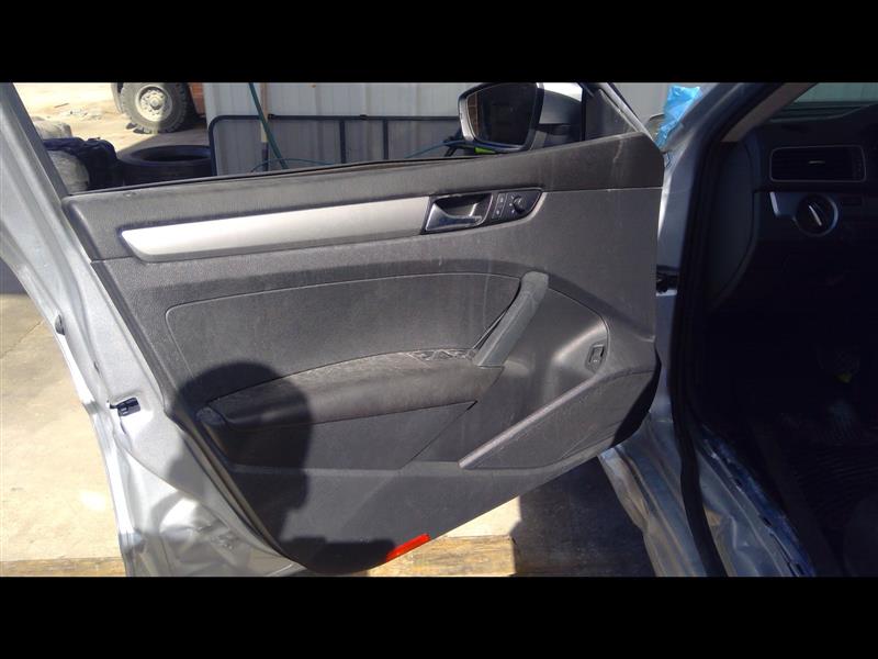 Vehicle/89816_04.jpg