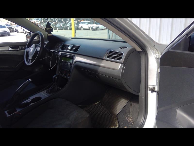 Vehicle/89816_07.jpg