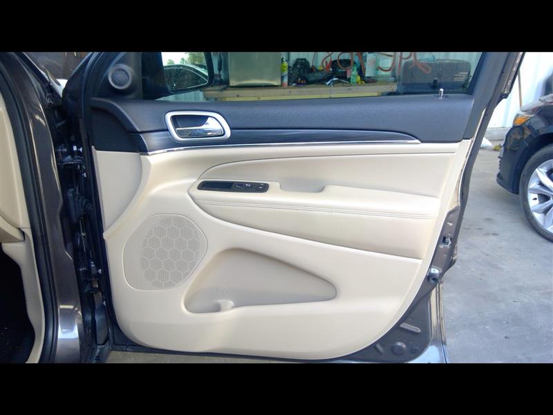 Vehicle/93171_07.jpg