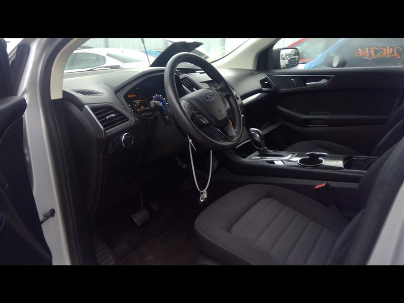 Vehicle/93304_05.jpg