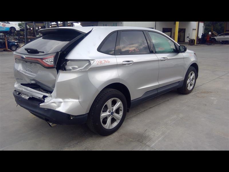 Vehicle/93304_11.jpg