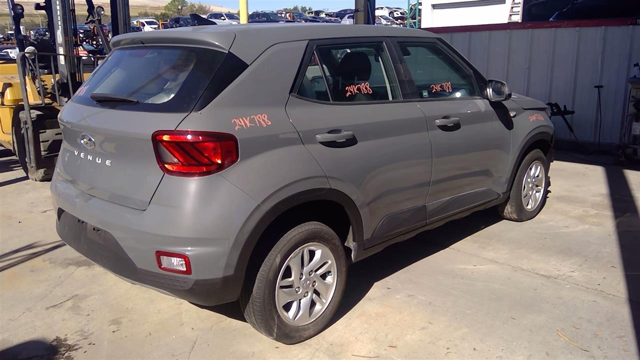 Vehicle/96858_11.jpg