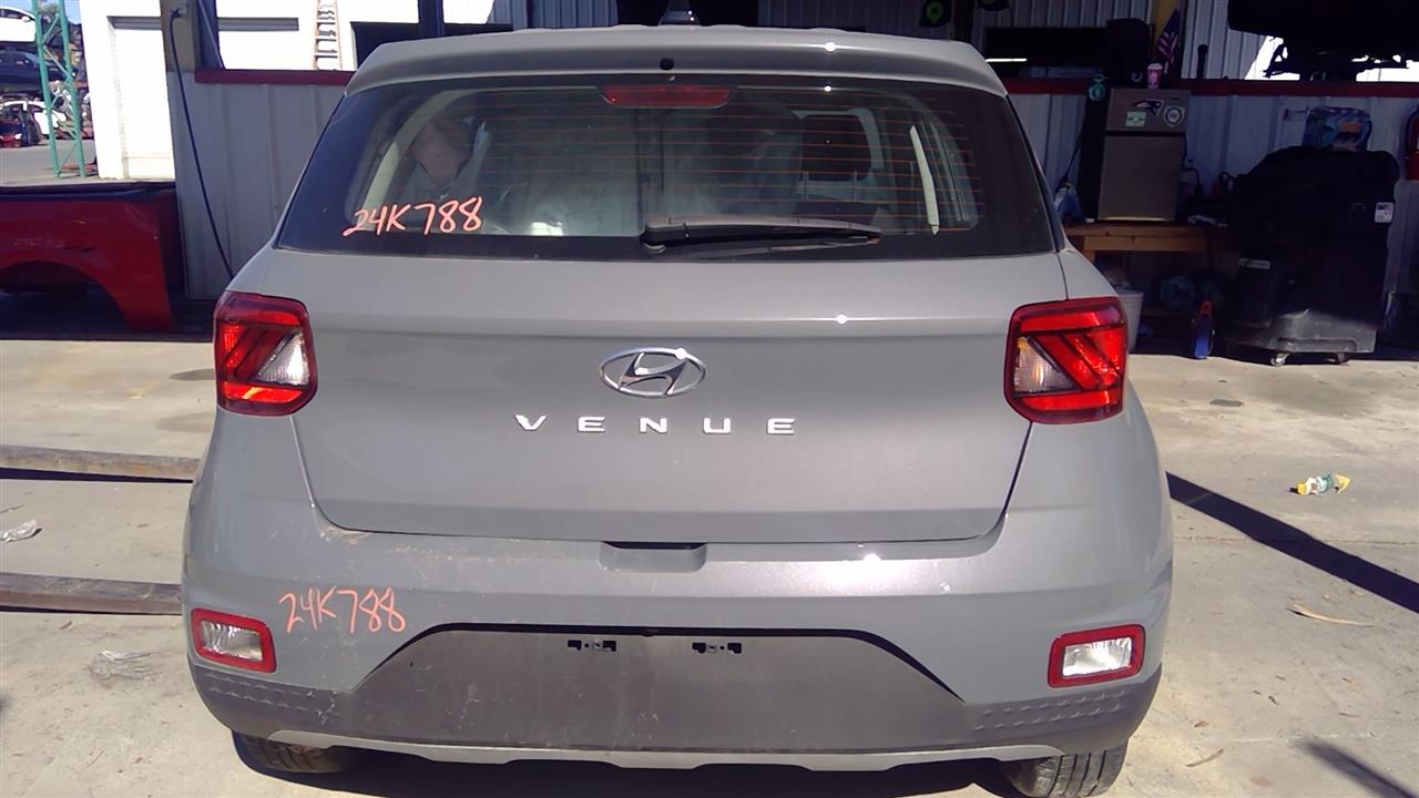 Vehicle/96858_12.jpg