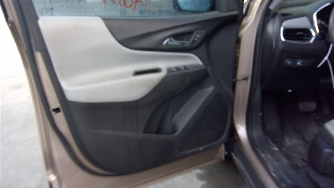Vehicle/97006_04.jpg