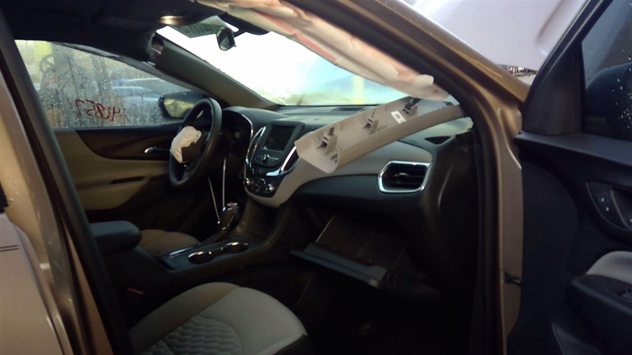 Vehicle/97006_07.jpg