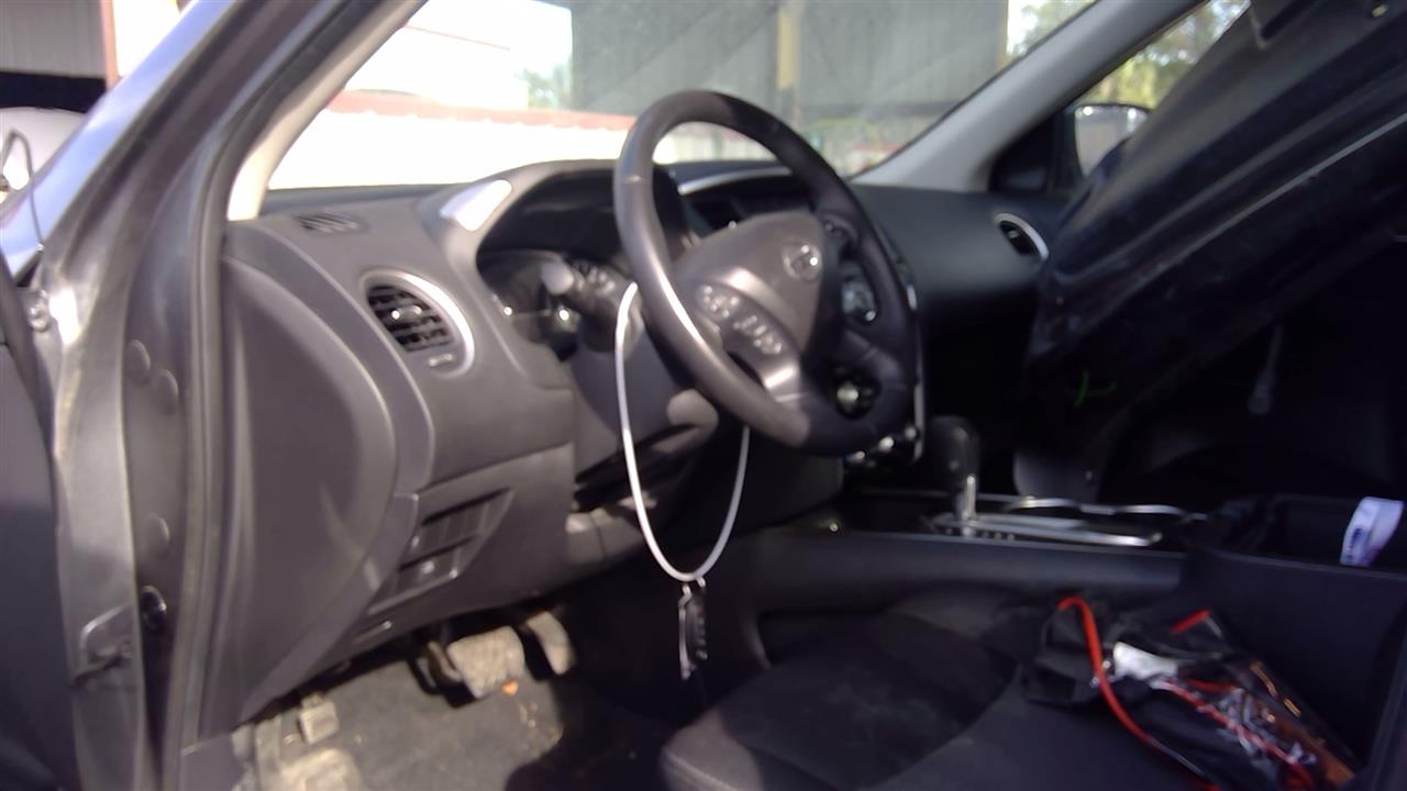 Vehicle/97339_05.jpg