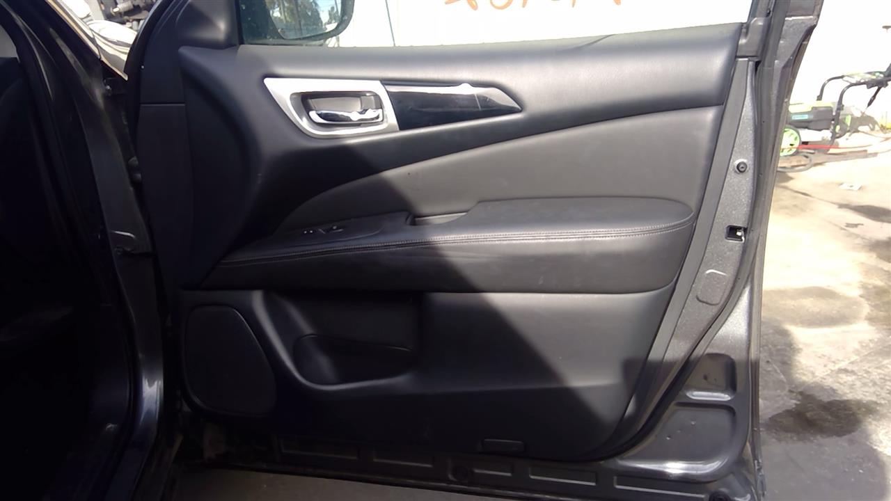 Vehicle/97339_06.jpg
