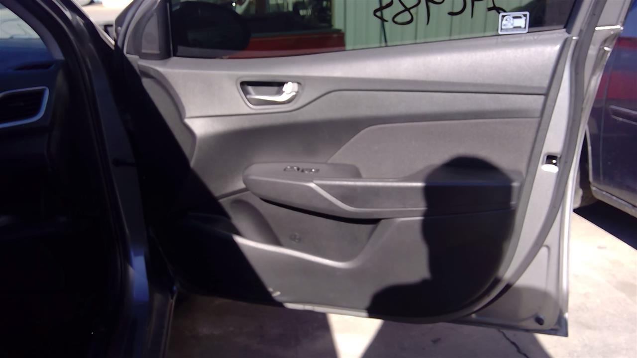 Vehicle/97485_06.jpg