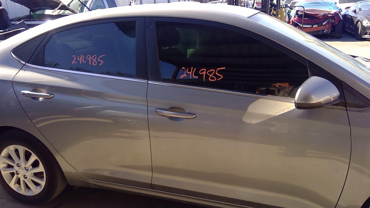 Vehicle/97485_10.jpg