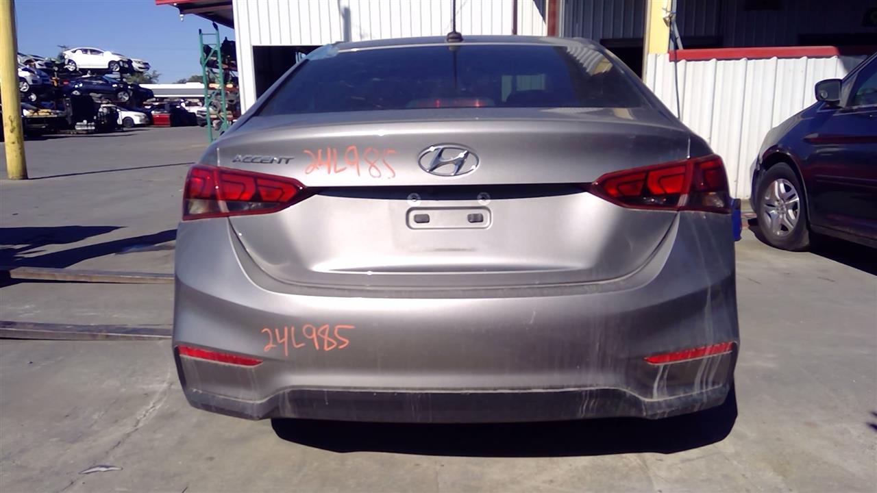 Vehicle/97485_12.jpg