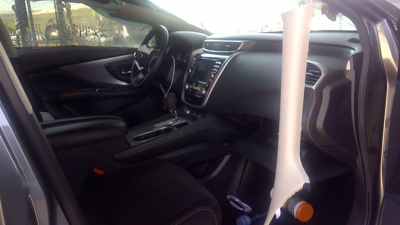 Vehicle/99197_04.jpg