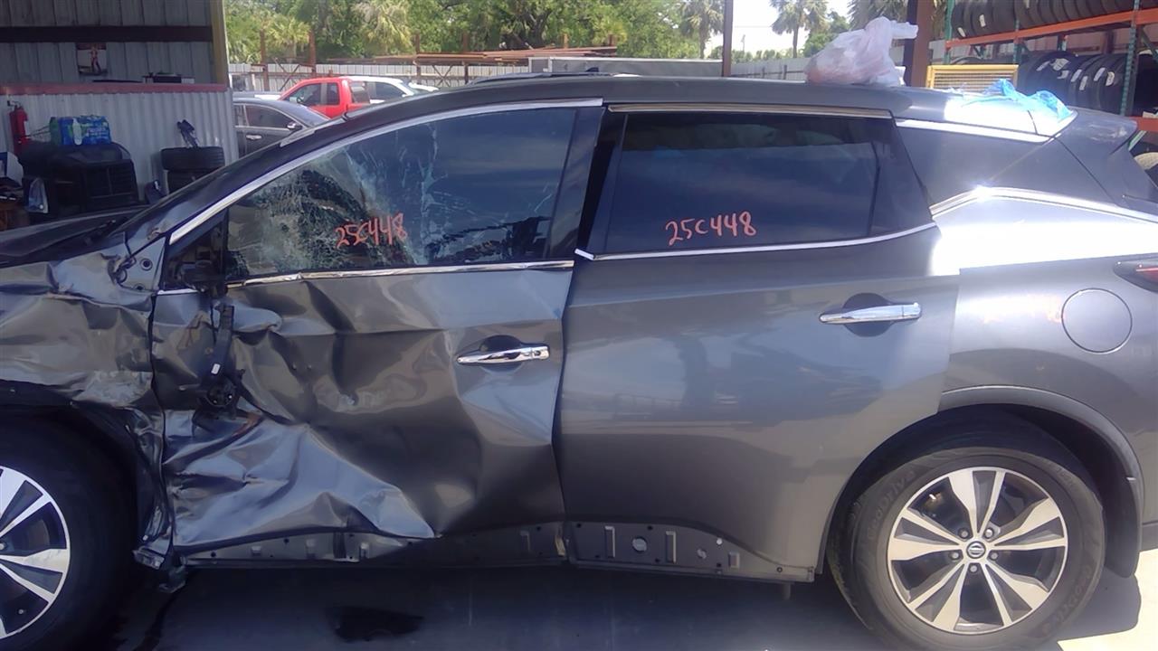 Vehicle/99197_11.jpg