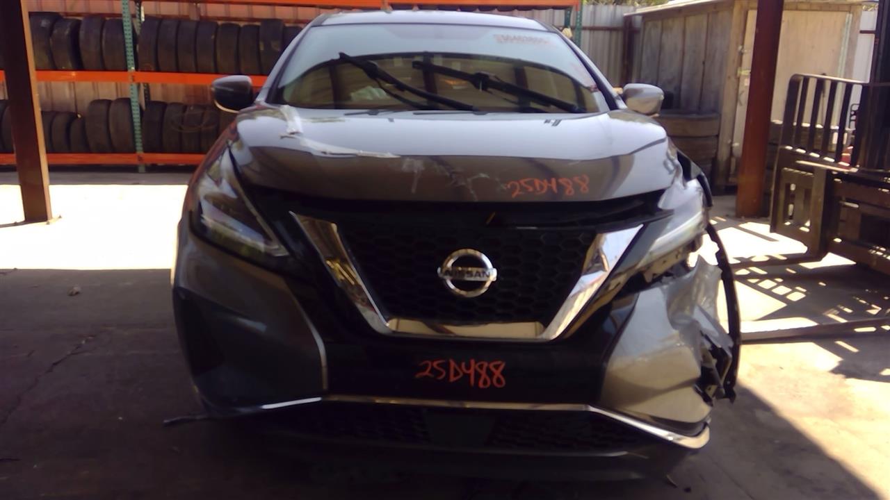 Vehicle/99333_08.jpg