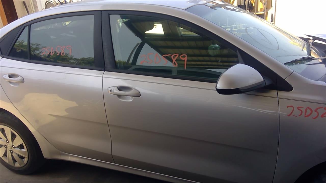 Vehicle/99654_10.jpg