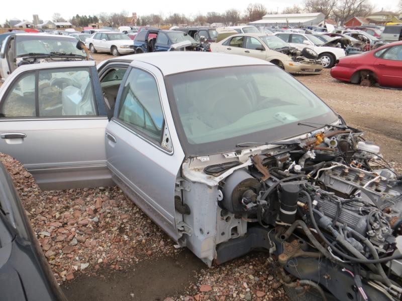 https://f005.backblazeb2.com/file/img-partshotlines-com/Inventory/MA176/Vehicle/3296_01.jpg