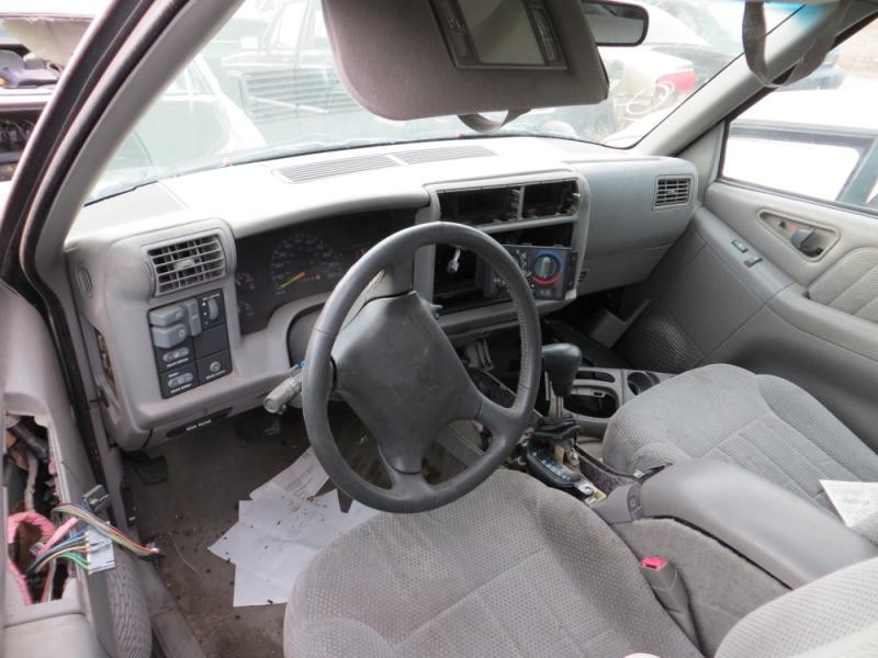 https://f005.backblazeb2.com/file/img-partshotlines-com/Inventory/MA176/Vehicle/381_02.jpg