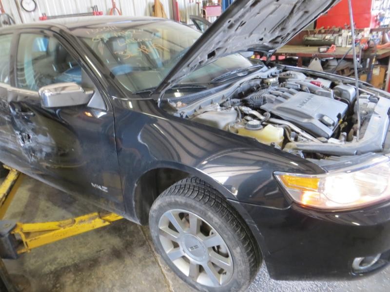 https://f005.backblazeb2.com/file/img-partshotlines-com/Inventory/MA176/Vehicle/5572_05.jpg