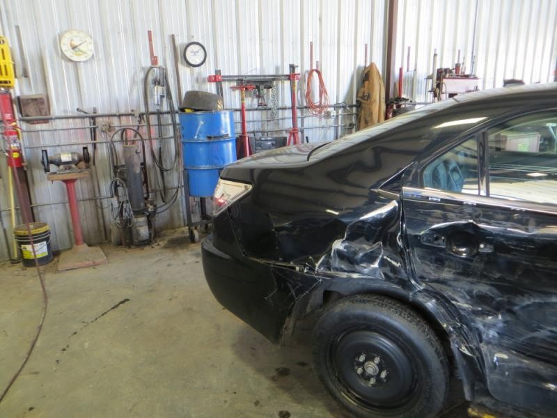 https://f005.backblazeb2.com/file/img-partshotlines-com/Inventory/MA176/Vehicle/5572_09.jpg