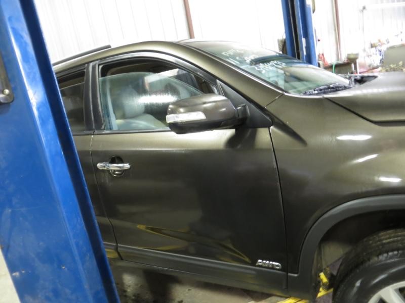 https://f005.backblazeb2.com/file/img-partshotlines-com/Inventory/MA176/Vehicle/5630_06.jpg